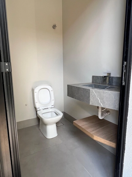 Casa Nova à Venda no Quinta das Tipuanas | 3 Suítes e Piscina: 6ª foto da galeria de imagens do imóvel
