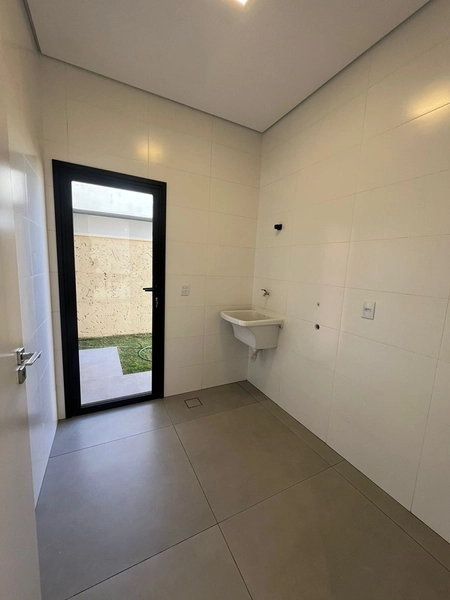 Casa à Venda no Condomínio Tivoli | 3 Quartos, Suíte com Closet e Área Gourmet: 10ª foto da galeria de imagens do imóvel