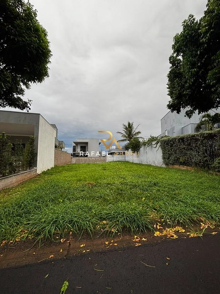 Terreno à Venda no Condomínio Village Damha 1 em Araraquara : 1ª foto da galeria de imagens do imóvel