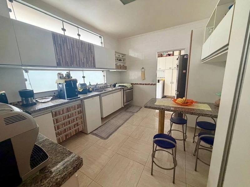 Casa para Locação no Village Damha I | 3 Suítes, Área Gourmet e Energia Solar: 10ª foto da galeria de imagens do imóvel