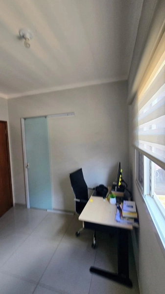 Casa à Venda em Condomínio Fechado | 3 Dormitórios | Piscina: 7ª foto da galeria de imagens do imóvel