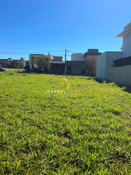 Lote à Venda no Condomínio Buona Vitta | 361,03 m²: 2ª foto da galeria de imagens do imóvel