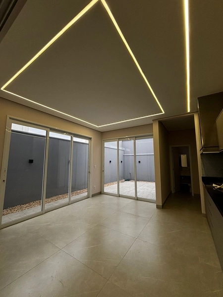 Casa Térrea à Venda no Village Damha I | 3 Suítes e Área Gourmet: 10ª foto da galeria de imagens do imóvel
