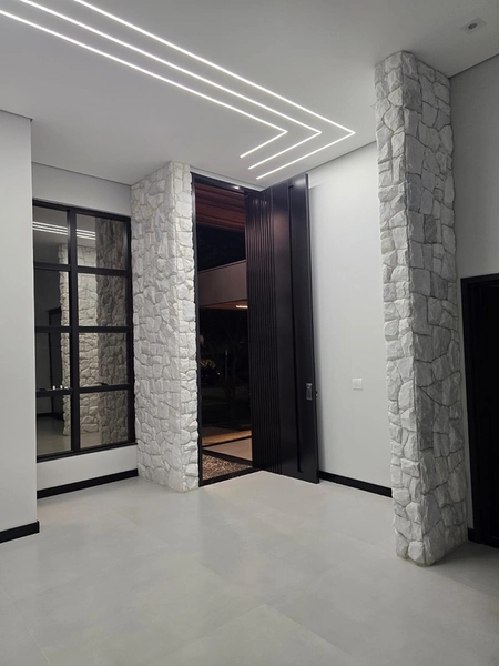 Casa à Venda no Portal das Tipuanas | 3 Suítes: 9ª foto da galeria de imagens do imóvel
