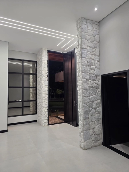 Casa à Venda no Portal das Tipuanas | 3 Suítes: 13ª foto da galeria de imagens do imóvel