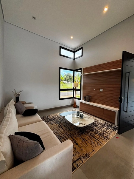 Casa à Venda no Village Damha III | 3 Suítes, Piscina Aquecida e Escritório: 19ª foto da galeria de imagens do imóvel