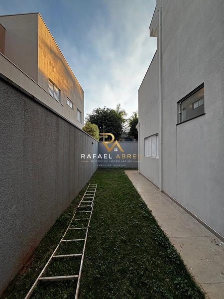 Casa à Venda no Village Damha I | 3 Suítes, SPA e Espaço Gourmet: 22ª foto da galeria de imagens do imóvel