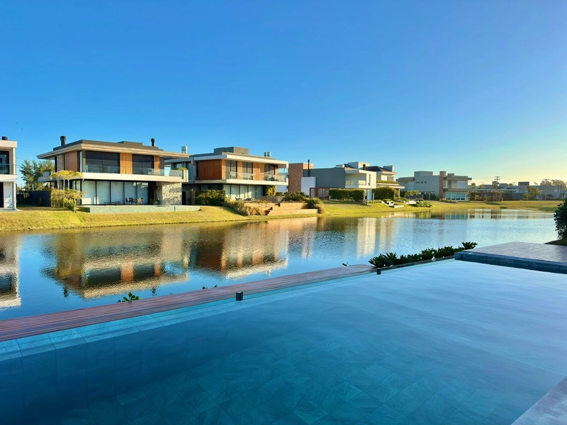 CASA EM CONDOMÍNIO 5 SUITES: 20ª foto da galeria de imagens do imóvel