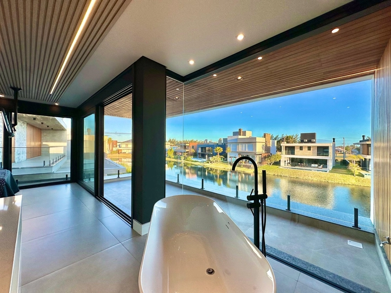 CASA EM CONDOMÍNIO 5 SUITES: 28ª foto da galeria de imagens do imóvel