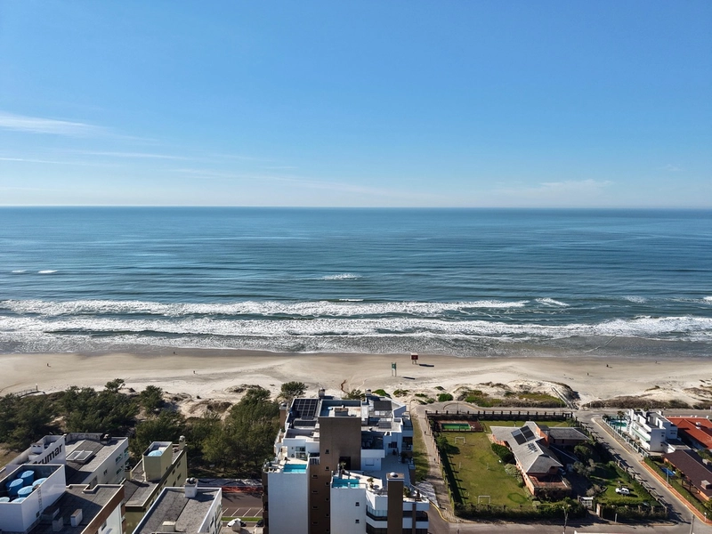 AMPLO APARTAMENTO DE FRENTE PARA O MAR E COM VISTA PARA ATLANTIDA: 15ª foto da galeria de imagens do imóvel