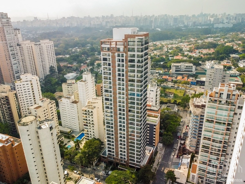 Apartamento 4 dormitórios em Moema: 2ª foto da galeria de imagens do imóvel