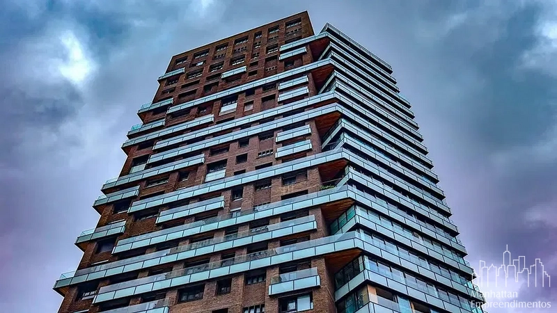 Apartamento 4 dormitórios no Itaim Bibi: 2ª foto da galeria de imagens do imóvel
