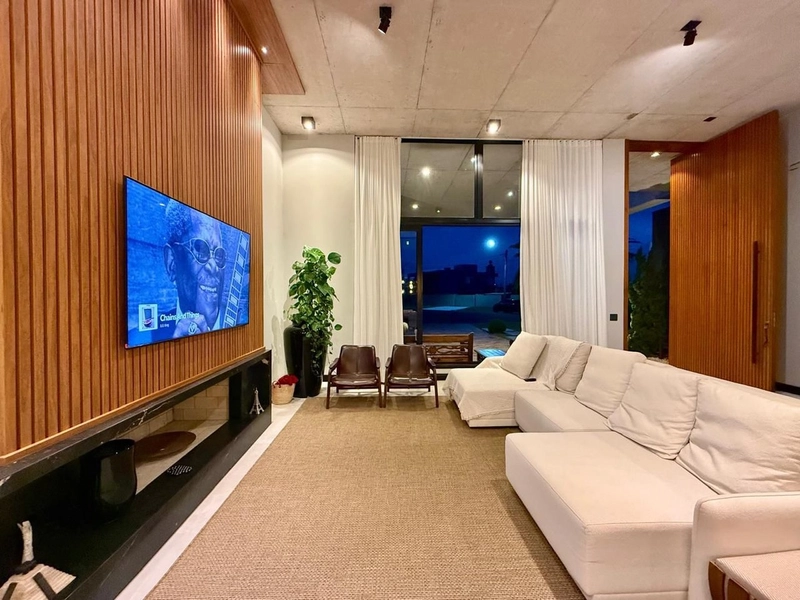 EXCELENTE CASA EM CONDOMÍNIO FECHADO - MOB E DEC: 13ª foto da galeria de imagens do imóvel