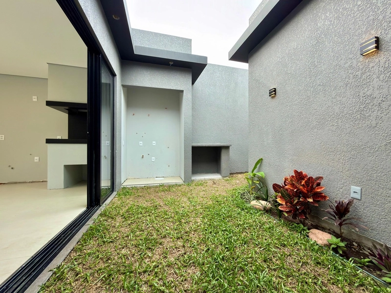 CASA DE 03 DORMITÓRIOS, SENDO 01 SUÍTE EM XANGRI-LÁ: 17ª foto da galeria de imagens do imóvel