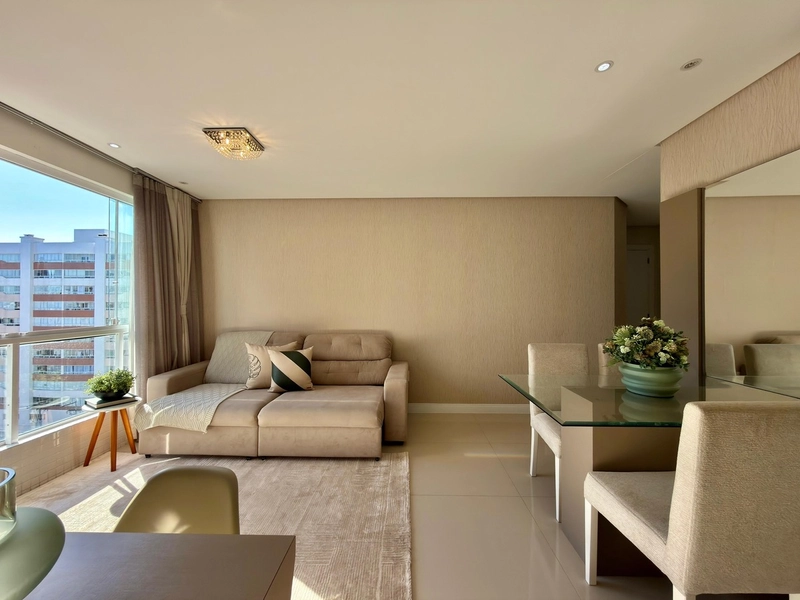 APARTAMETO MOBILIADO E DECORADO COM 02 SUÍTES!: 1ª foto da galeria de imagens do imóvel