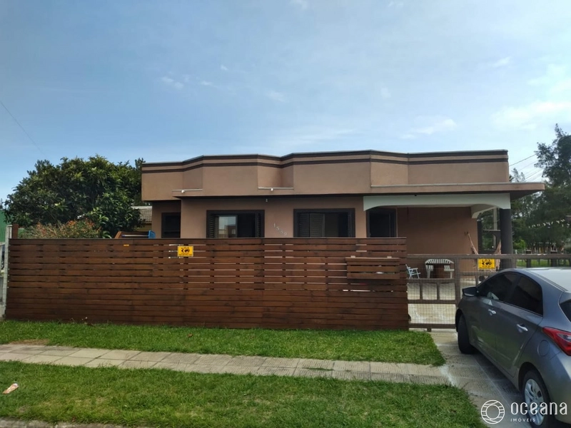 CASA EM NOVA TRAMANDAÍ: 5ª foto da galeria de imagens do imóvel