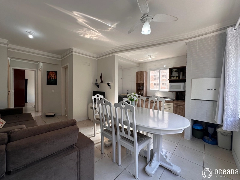 APARTAMENTO MOBILIADO COM SACADA DE FRENTE DE 02 DORMITÓRIOS!: 4ª foto da galeria de imagens do imóvel