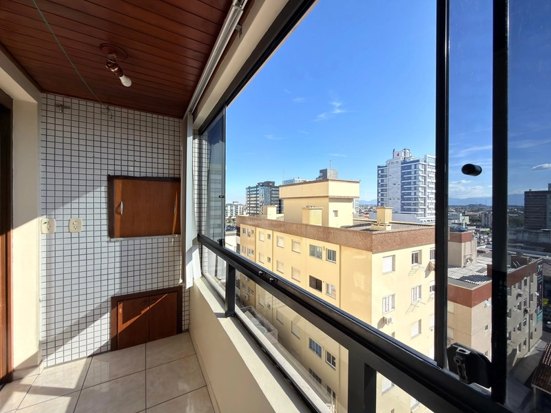 APARTAMENTO DE 01 DORMITÓRIO MOBILIADO COM SACADA E CHURRASQUEIRA!: 7ª foto da galeria de imagens do imóvel
