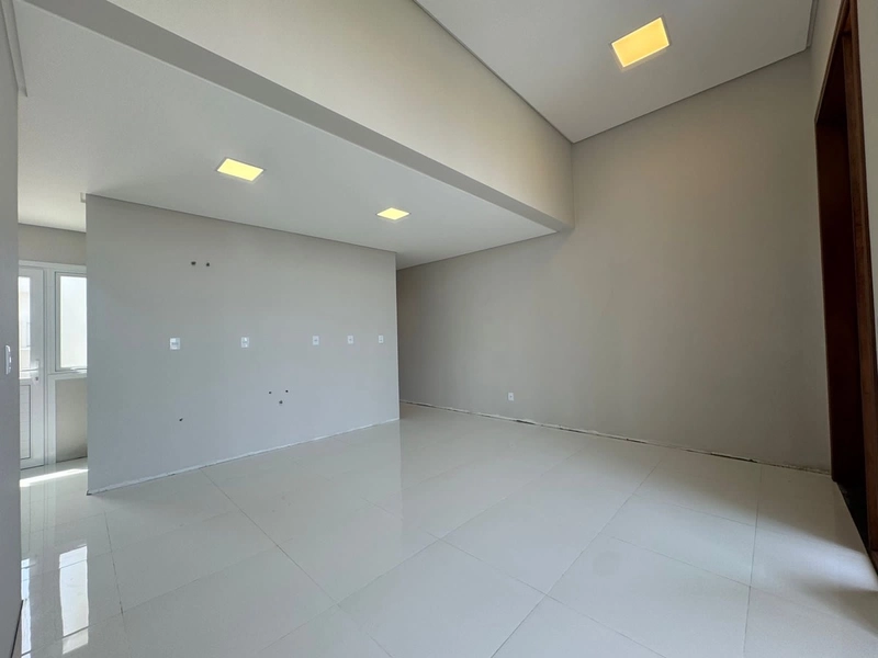 CASA À VENDA NO BAIRRO JARDIM BEIRA MAR!: 4ª foto da galeria de imagens do imóvel