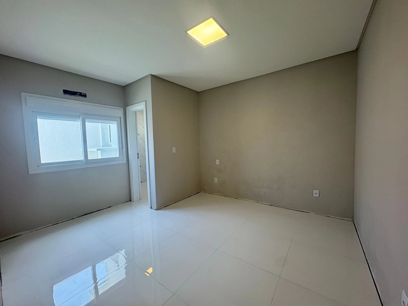 CASA À VENDA NO BAIRRO JARDIM BEIRA MAR!: 8ª foto da galeria de imagens do imóvel