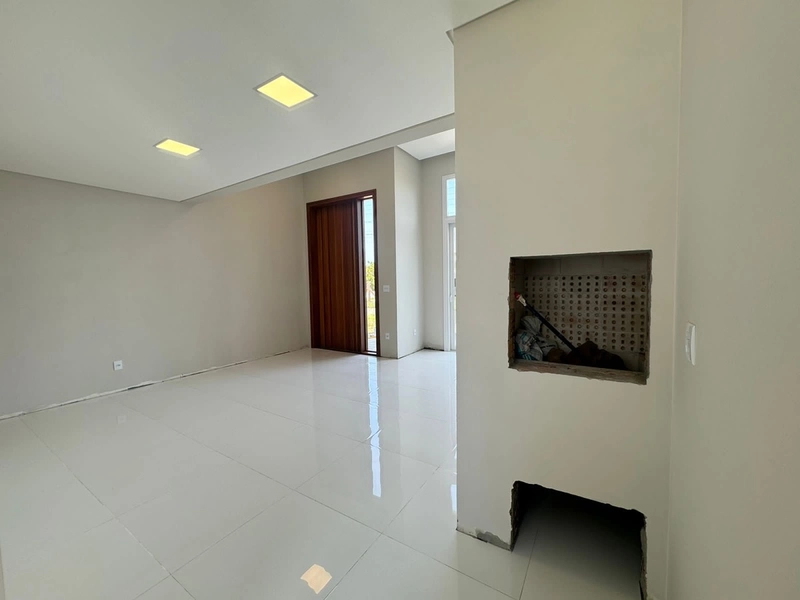 CASA À VENDA NO BAIRRO JARDIM BEIRA MAR!: 2ª foto da galeria de imagens do imóvel