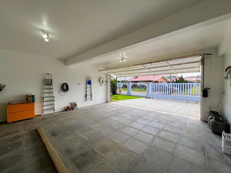 EXCELENTE CASA DE BAIRRO EM XANGRI-LÁ: 1ª foto da galeria de imagens do imóvel