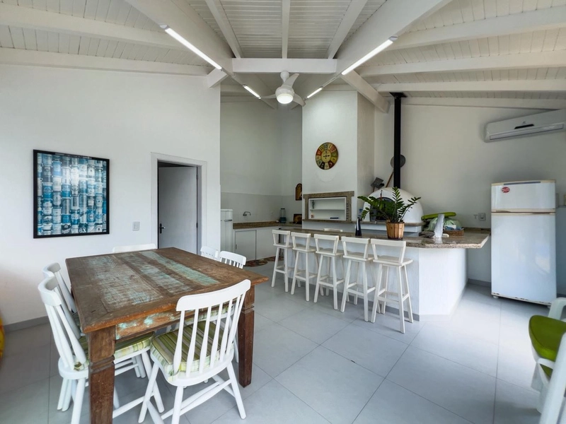 EXCELENTE CASA DE BAIRRO EM XANGRI-LÁ: 24ª foto da galeria de imagens do imóvel