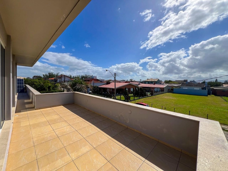 EXCELENTE CASA DE BAIRRO EM XANGRI-LÁ: 9ª foto da galeria de imagens do imóvel