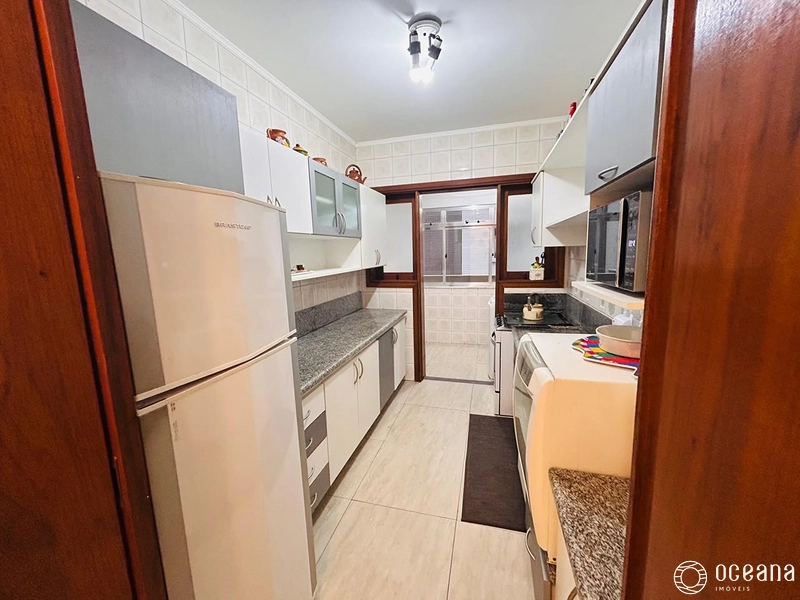 APARTAMENTO MOBILIADO DE 03 DORMITÓRIOS  COM SACADA DE FRENTE, VAGA DE GARAGEM + DEPÓSITO!: 5ª foto da galeria de imagens do imóvel