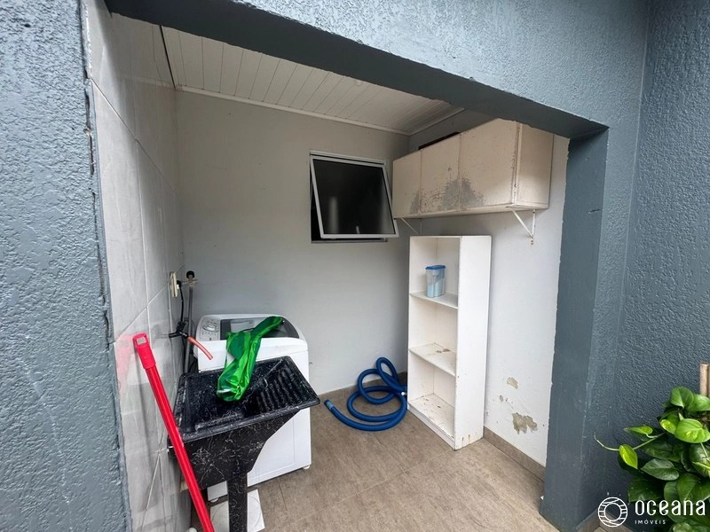 CASA LOCALIZADA NO BAIRRO JARDIM BEIRA MAR COM 02 DORMITÓRIOS: 17ª foto da galeria de imagens do imóvel