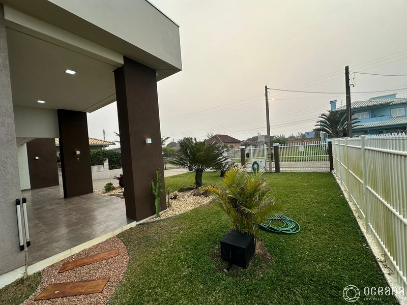 CASA  CAPÃO DA CANOA / PRAIA DO BARCO - 02 QUADRA DO MAR!: 11ª foto da galeria de imagens do imóvel