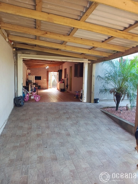 Casa em Capão Novo, terreno inteiro!: 4ª foto da galeria de imagens do imóvel