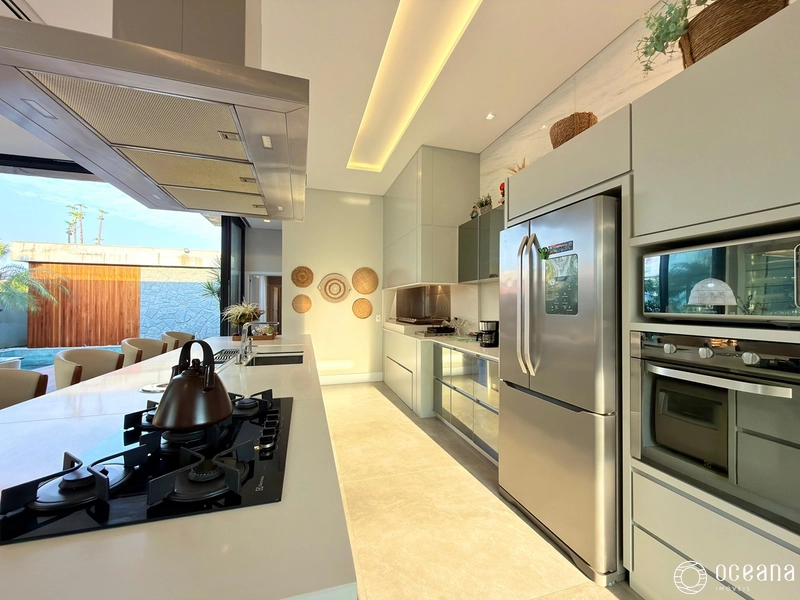 CASA MOB. & DECORADA COM 04 SUÍTES INDIVIDUAIS EM COND. FECHADO!: 14ª foto da galeria de imagens do imóvel