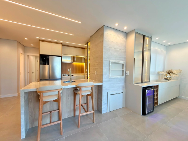 APARTAMENTO DE 03 DORMITÓRIOS MOBILIADO E DECORADO COM 02 VAGAS!: 28ª foto da galeria de imagens do imóvel