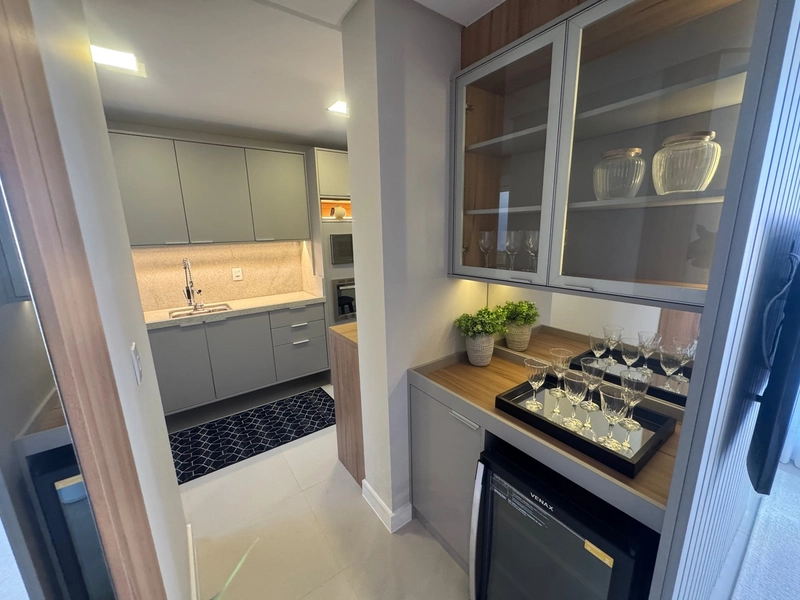 APARTAMENTO MOBILIADO E DECORADO NO BAIRRO ZONA NOVA!: 16ª foto da galeria de imagens do imóvel