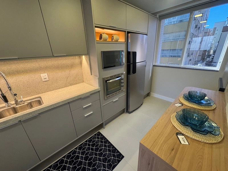 APARTAMENTO MOBILIADO E DECORADO NO BAIRRO ZONA NOVA!: 7ª foto da galeria de imagens do imóvel