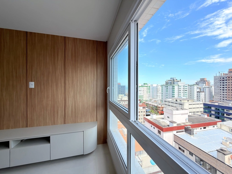 APARTAMENTO PRÓXIMO DO MAR E DO CENTRO COMPOSTO POR 02 DORMITÓRIOS: 13ª foto da galeria de imagens do imóvel