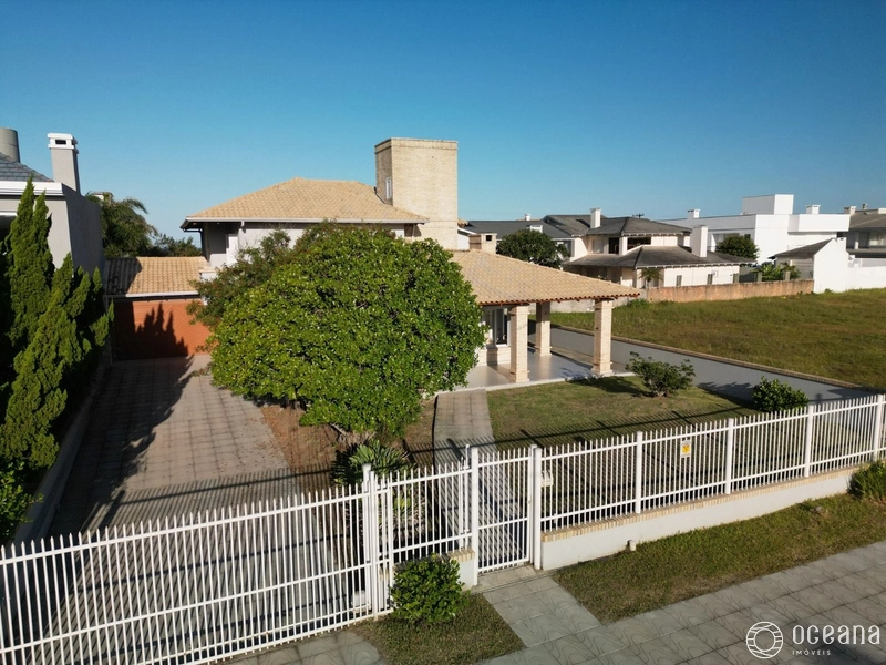 SOBRADO ALTO PADRÃO NA PRAIA D ATLANTIDA: 32ª foto da galeria de imagens do imóvel