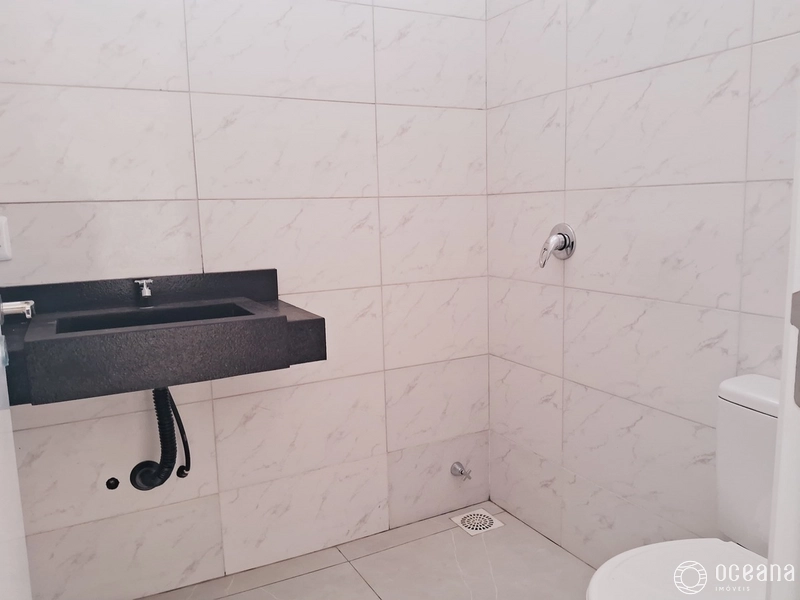 CASA DE 02 DORMITÓRIOS EM CAPÃO NOVO: 2ª foto da galeria de imagens do imóvel