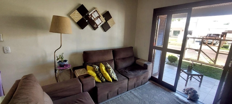 CASA COMPOSTA POR 03 DORMITÓRIOS EM CAPÃO NOVO VILLAGE!: 8ª foto da galeria de imagens do imóvel