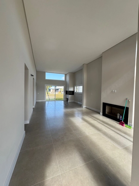 CASA COM 04 SUÍTES EM CONDOMÍNIO FECHADO!: 4ª foto da galeria de imagens do imóvel