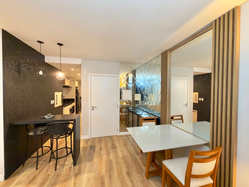 APARTAMENTO NO BAIRRO ZONA NOVA MOBILIADO E DECORADO!: 9ª foto da galeria de imagens do imóvel
