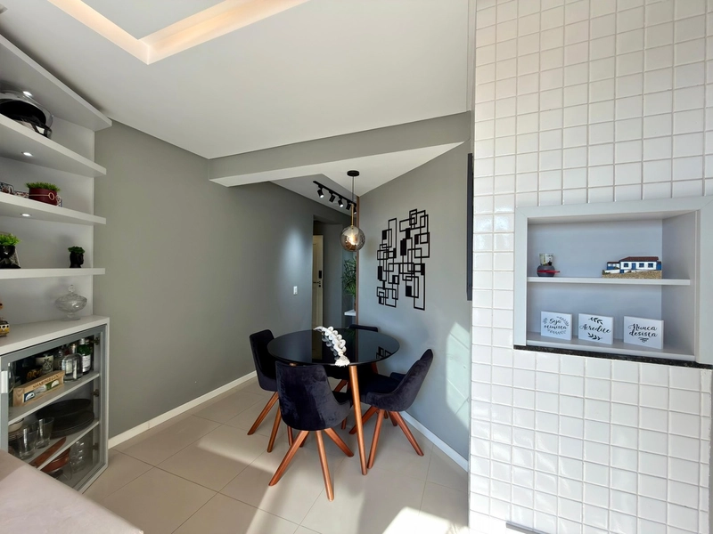 APARTAMENTO MOBILIADO E DECORADO COMPOSTO POR 02 DORM: 21ª foto da galeria de imagens do imóvel