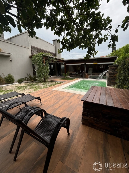 Casa 3 dormitórios com piscina, mobiliada e decorada em Atlântida.: 34ª foto da galeria de imagens do imóvel