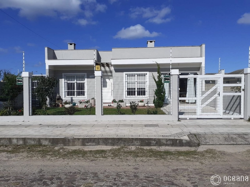 Casa Atlântida Sul - Ótima localização: 11ª foto da galeria de imagens do imóvel