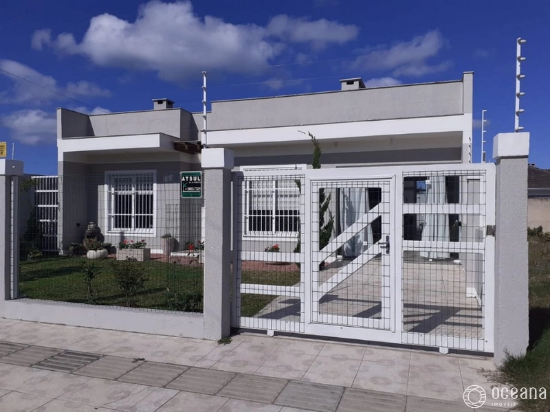 Casa Atlântida Sul - Ótima localização: 2ª foto da galeria de imagens do imóvel