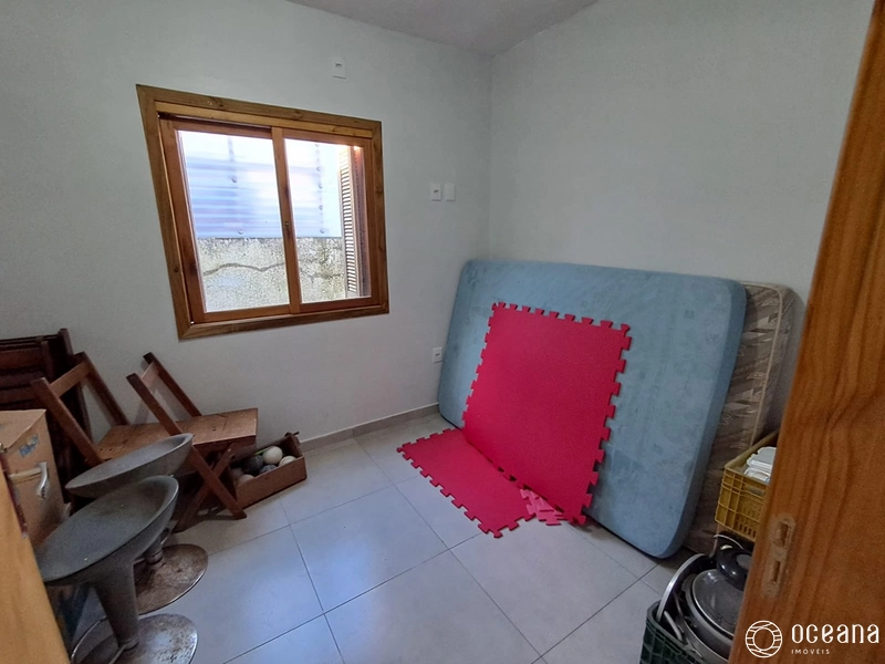 CASA SEMI MOBILIADA DE 02 DORMITÓRIOS LOCALIZADA NO BAIRRO GUARANI!: 10ª foto da galeria de imagens do imóvel