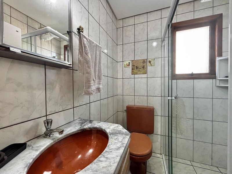 APARTAMENTO MOBILIADO DE 01 DORMITÓRIO - SACADA COM CHURRASQUEIRA!: 7ª foto da galeria de imagens do imóvel