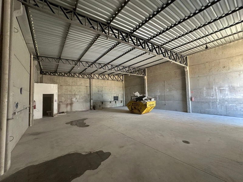 PAVILHAO INDUSTRIAL EM CAPAO DA CANOA A VENDA: 2ª foto da galeria de imagens do imóvel