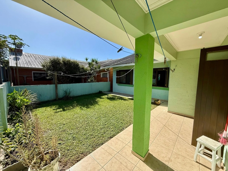 CASA MOBILIADA EM XANGRI-LÁ COM 03 DORMITÓRIOS: 13ª foto da galeria de imagens do imóvel
